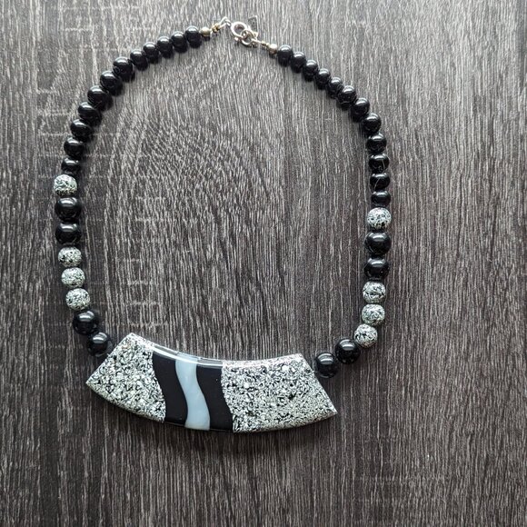 Karla Jordan Black and White Abstract Necklace - Picture 2 of 10